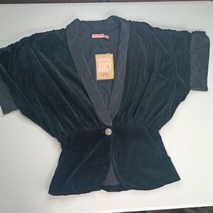 Juicy Couture Black Velvet Dolman Blazer Top With A Rain Stone Button Size P